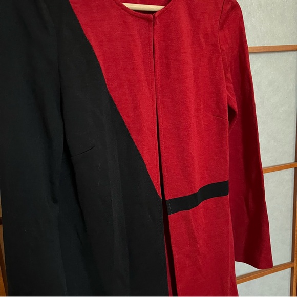 St. John Dress Coat Small Size 2 Red Black Long - Picture 3 of 5